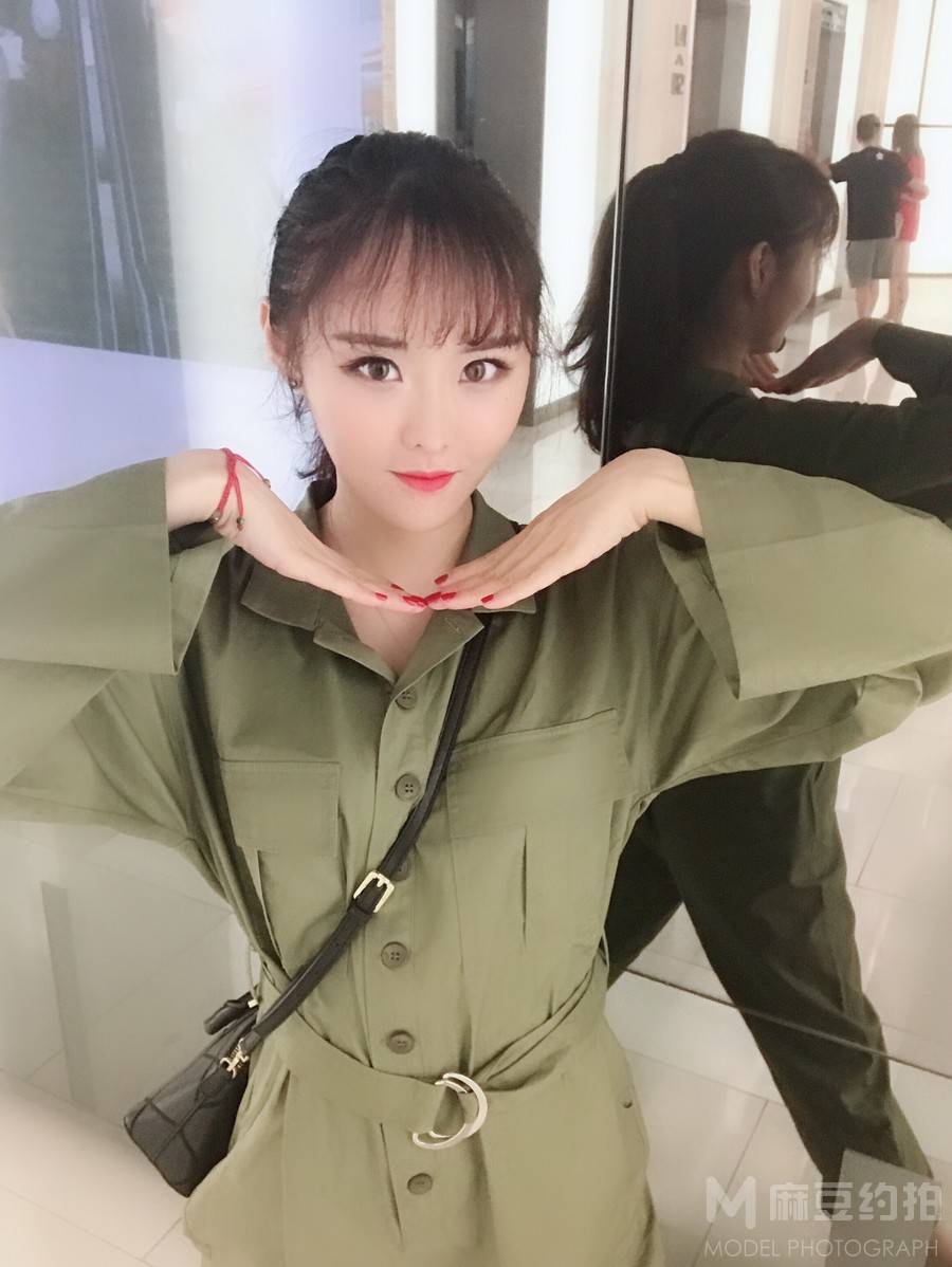 情侣模特