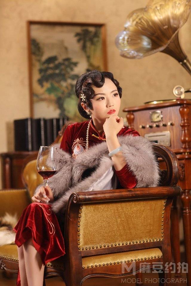 民国模特