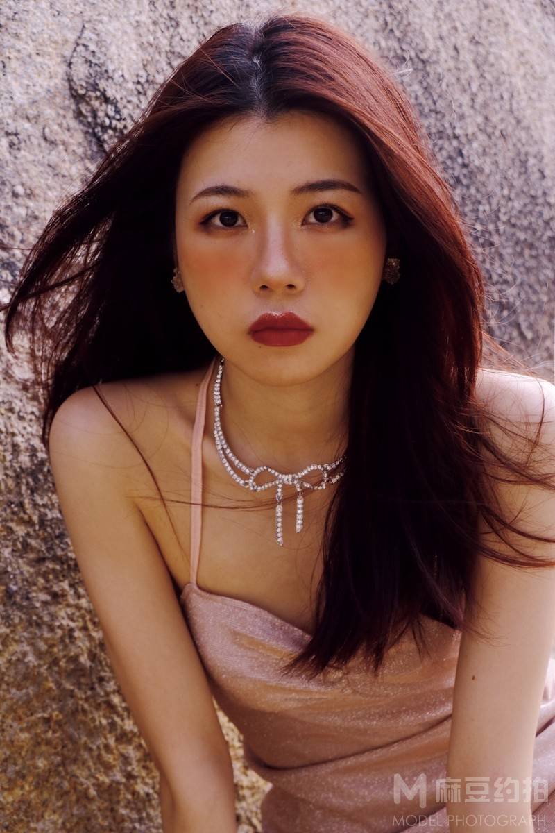 胶片模特
