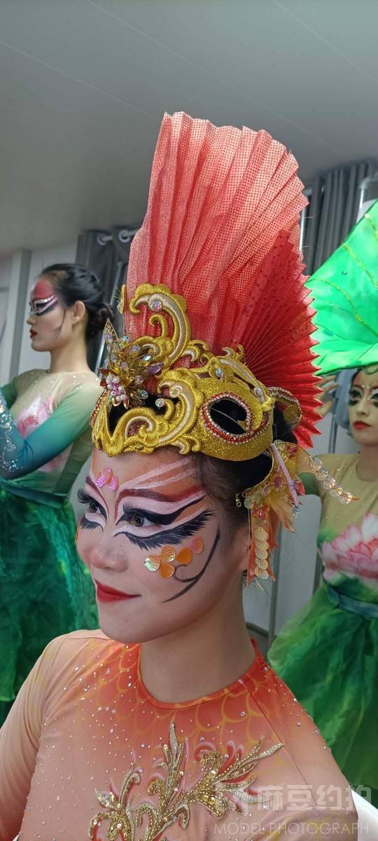 妆容模特