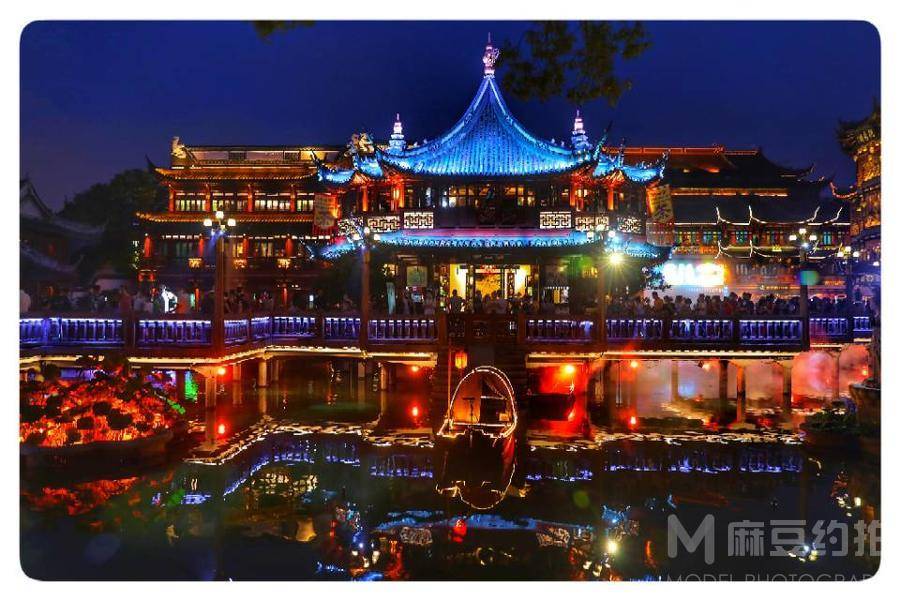 夜景模特