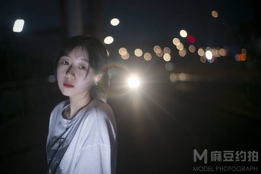 夜景模特