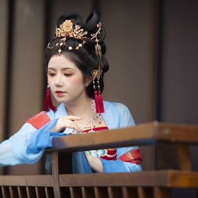 汉服模特