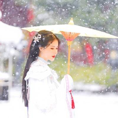 汉服模特