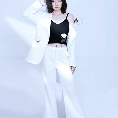 清新模特