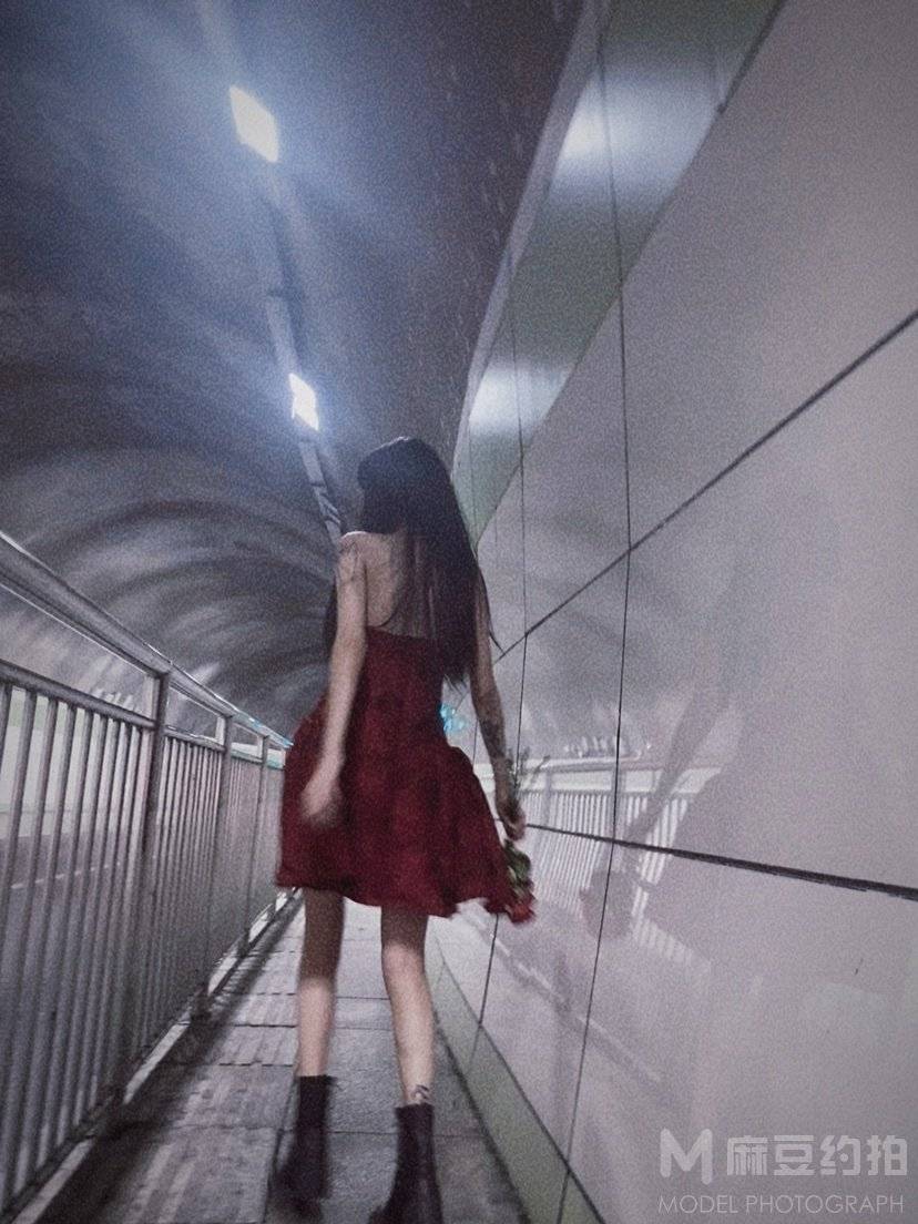 夜景模特