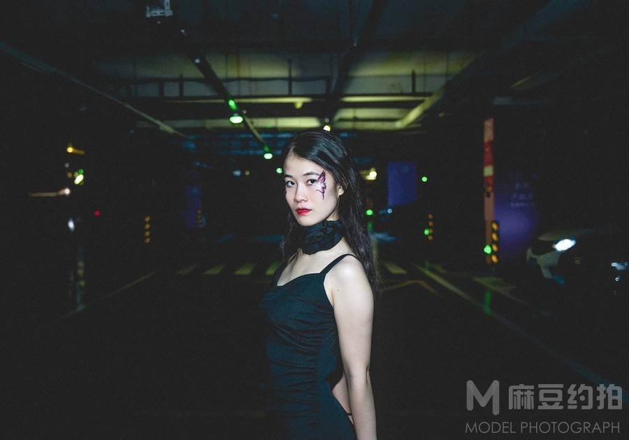 胶片模特