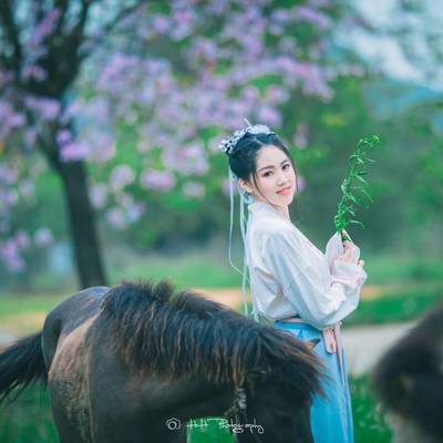 汉服模特