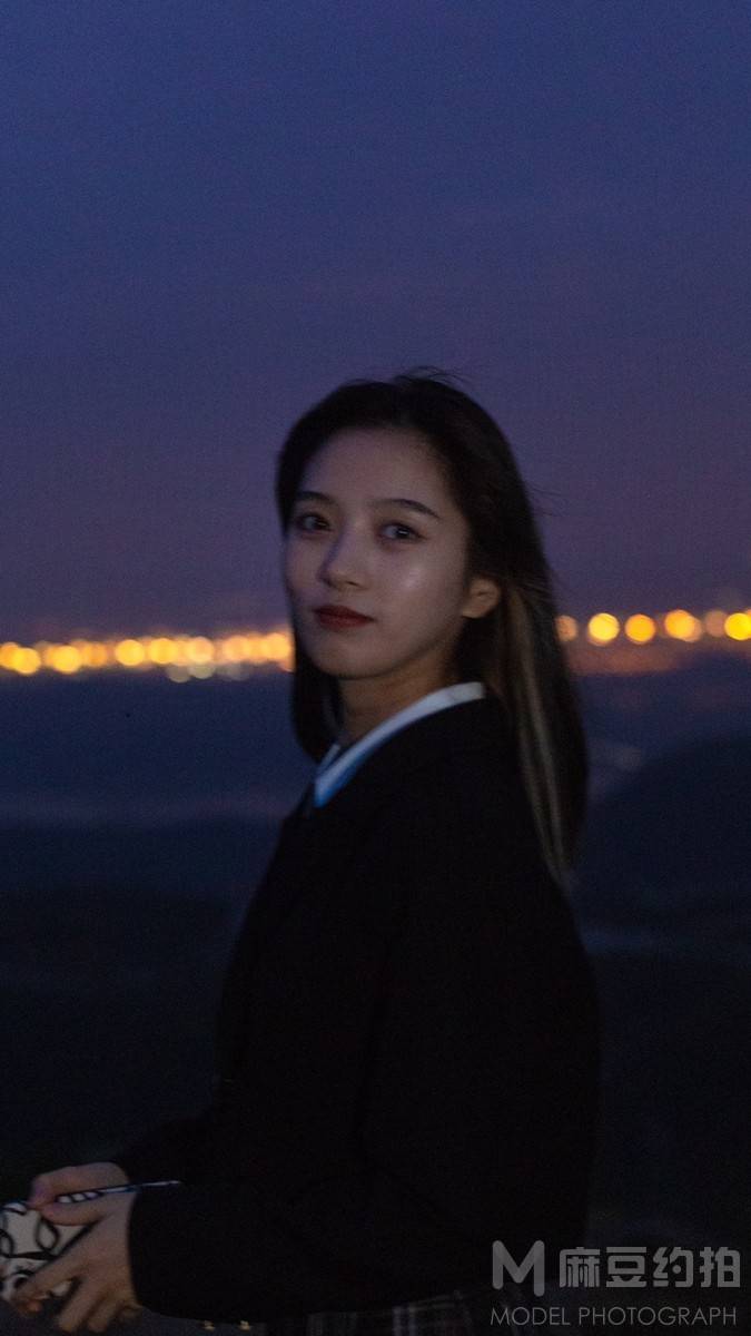 夜景模特