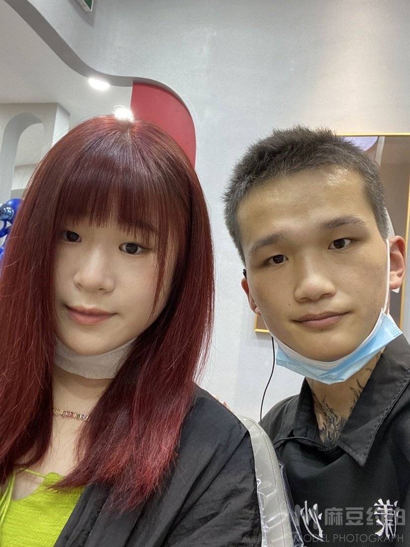 清新模特