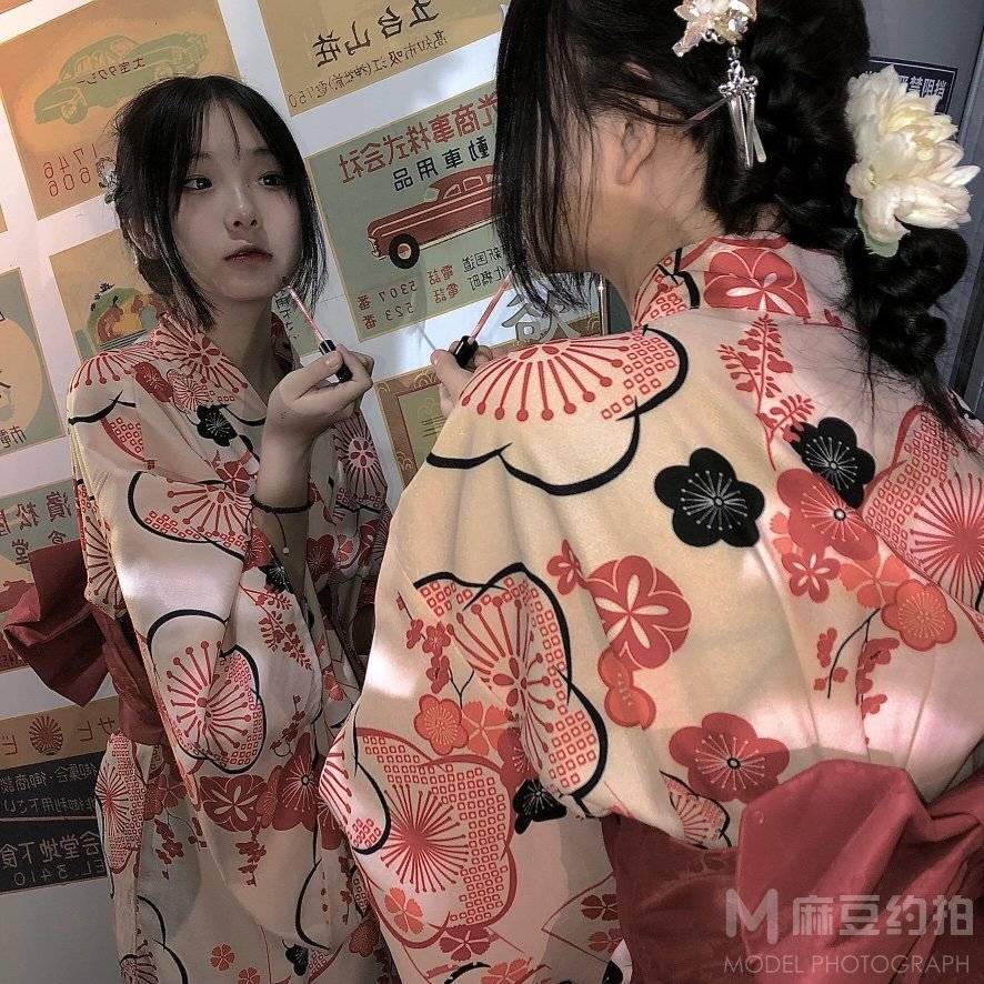 民国模特