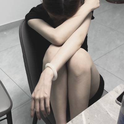 黑白模特