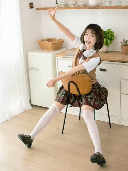 清新模特