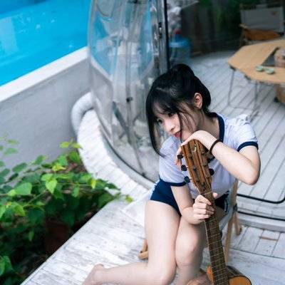 校园模特