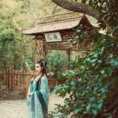 汉服模特