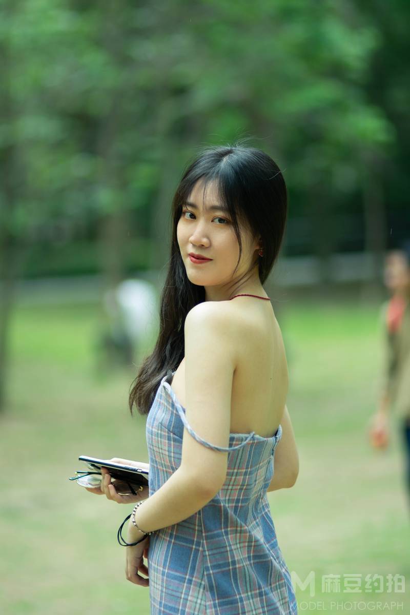 纪实模特