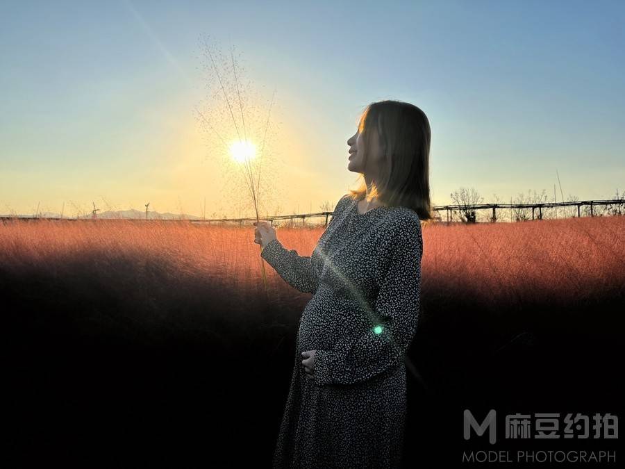 孕照模特