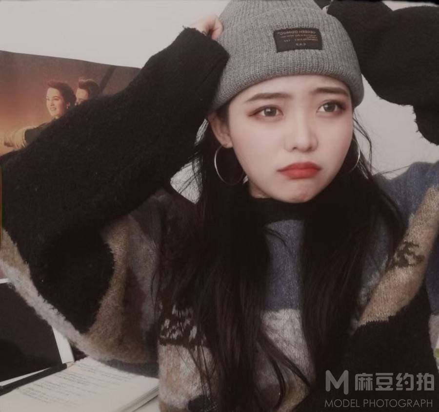 妆容模特