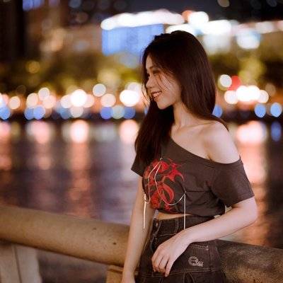 清新模特