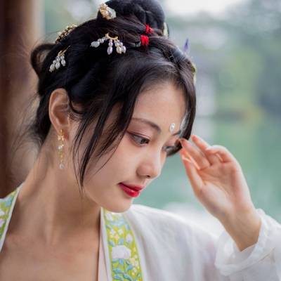 汉服模特
