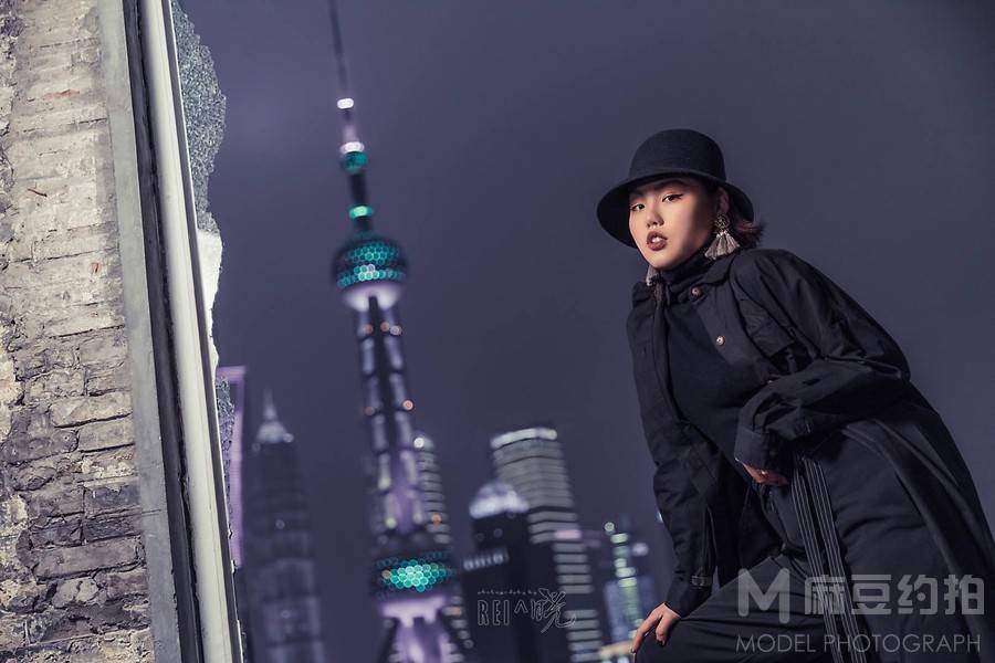 暗黑模特