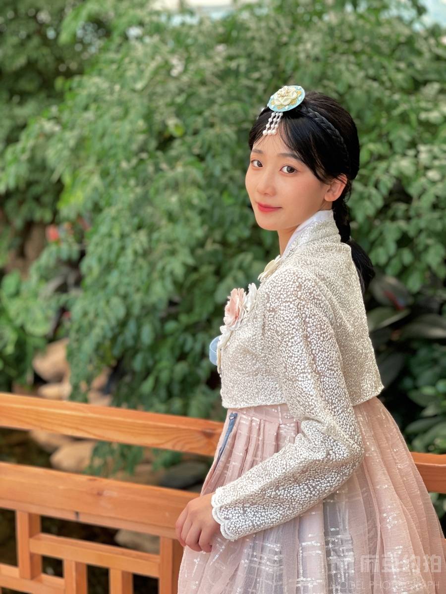 清新模特