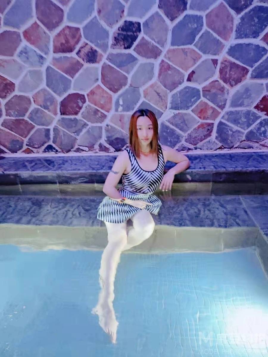 纪实模特
