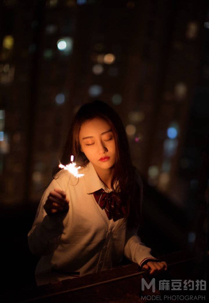 夜景模特