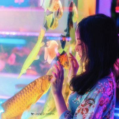 情绪模特