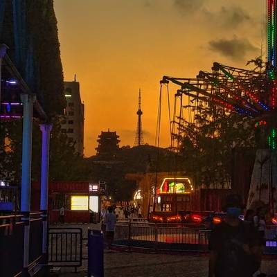 夜景模特