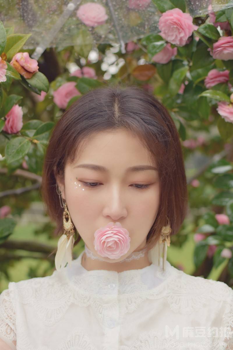 妆容模特