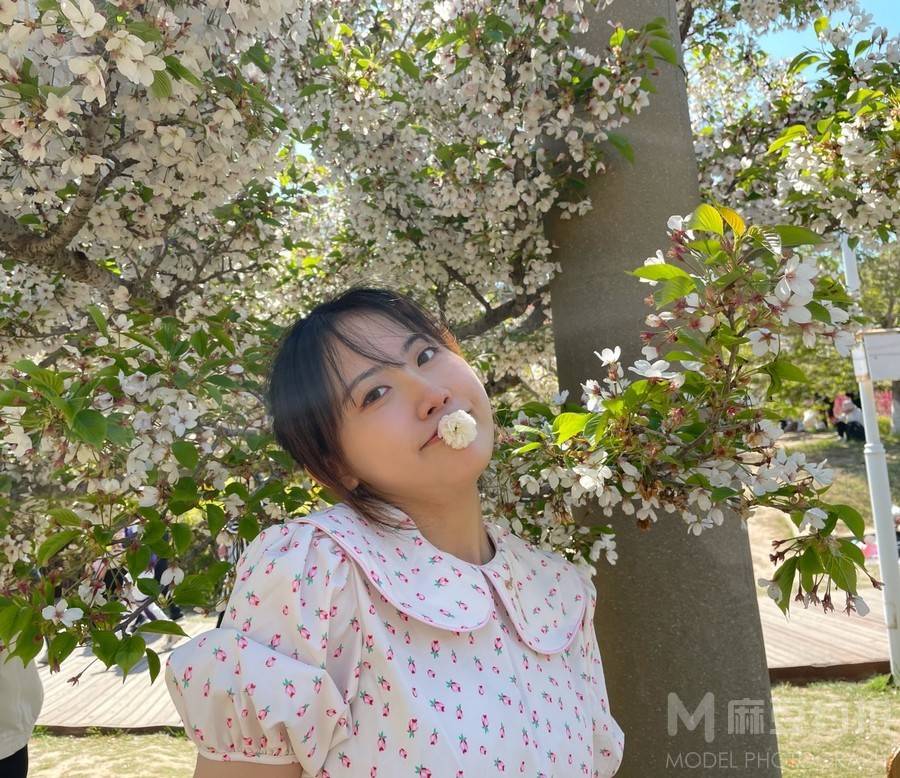 校园模特