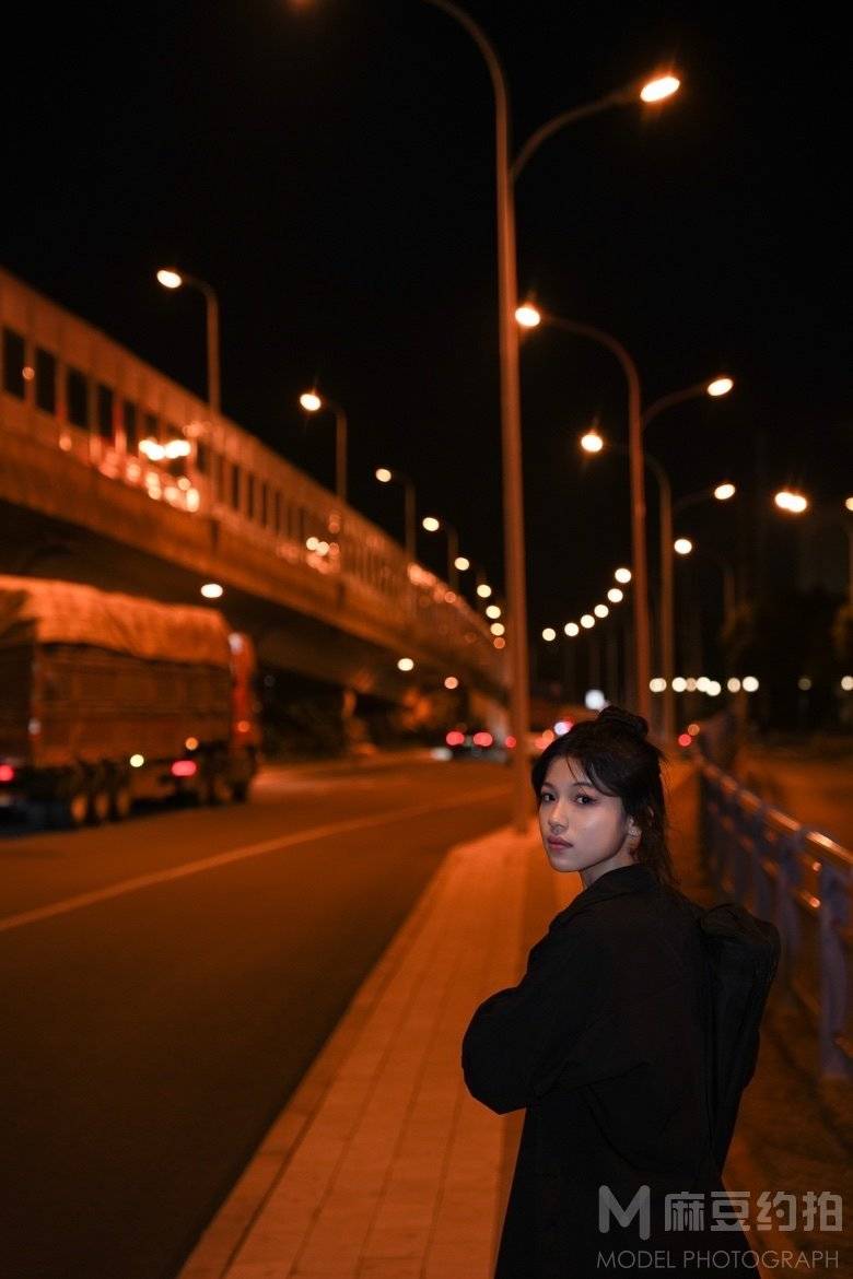 夜景模特