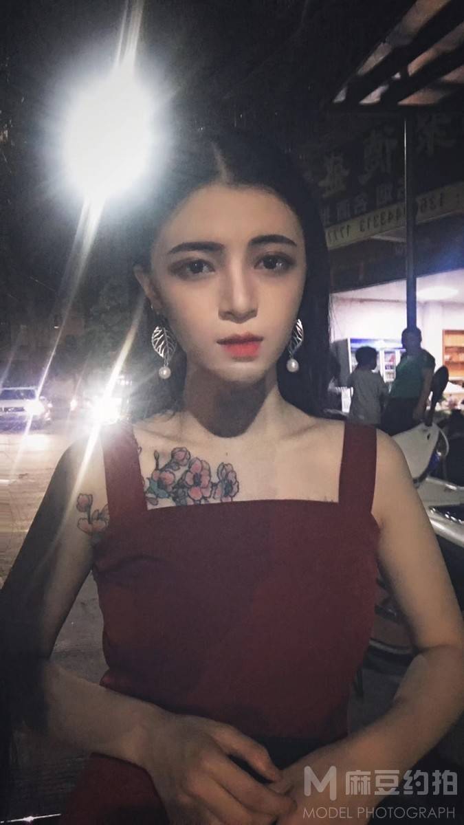 暗黑模特