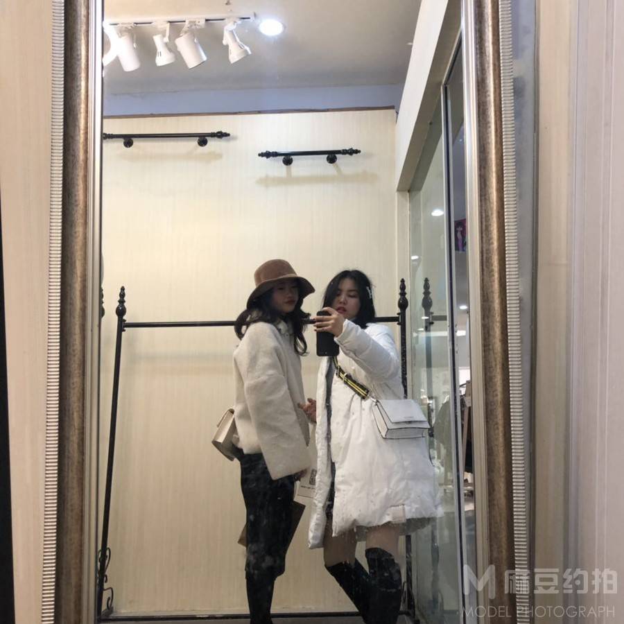 时尚模特