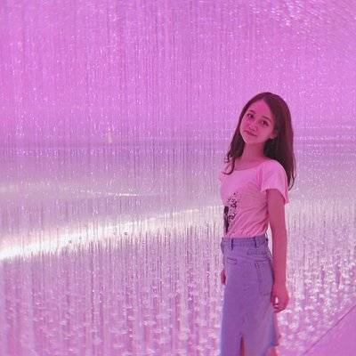 少女模特