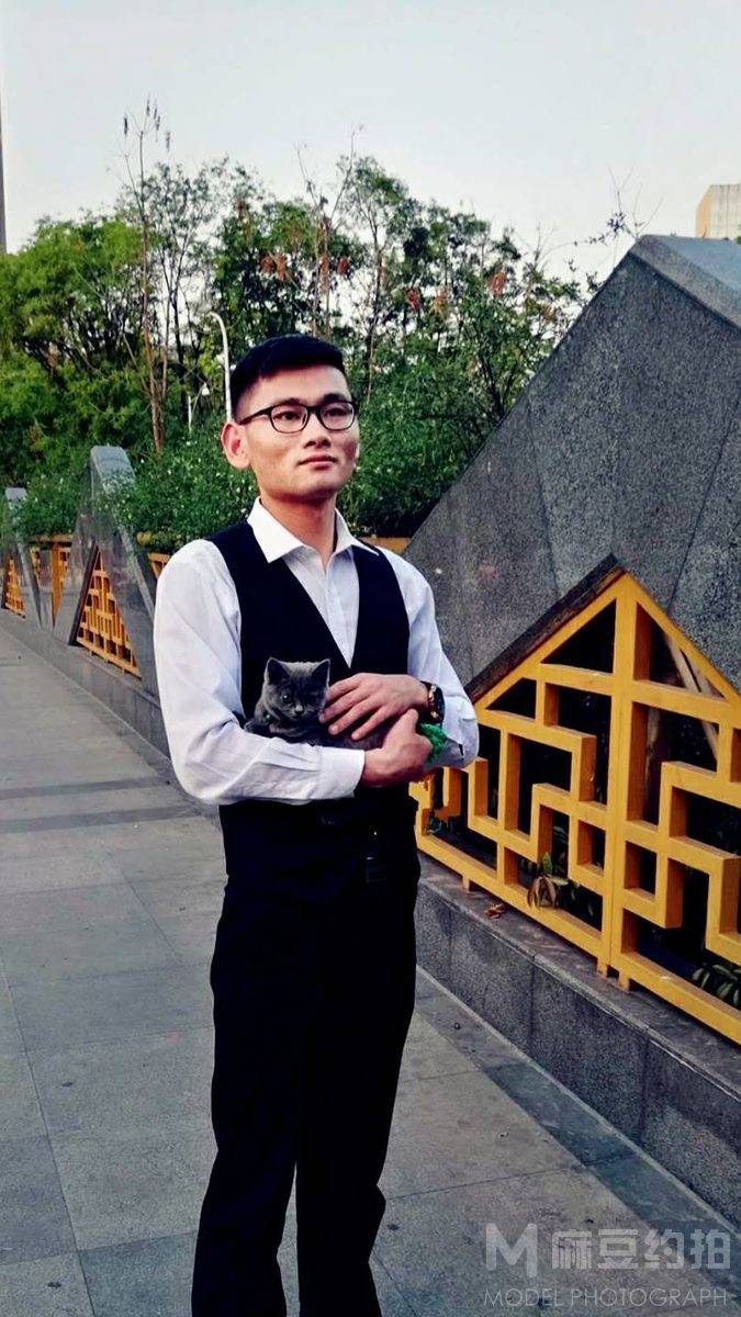 清新模特