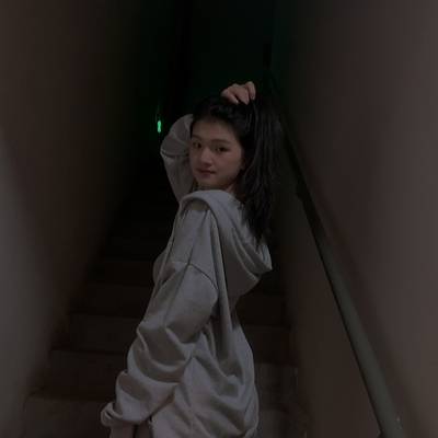黑白模特