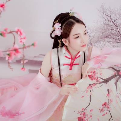 汉服模特
