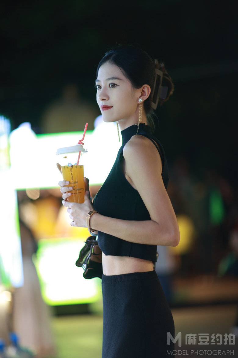 夜景模特