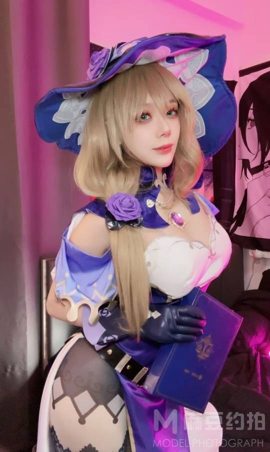 cosplay模特