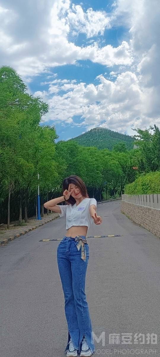 清新模特
