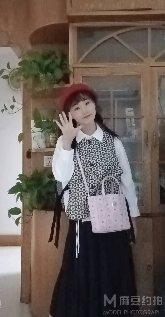 清新模特