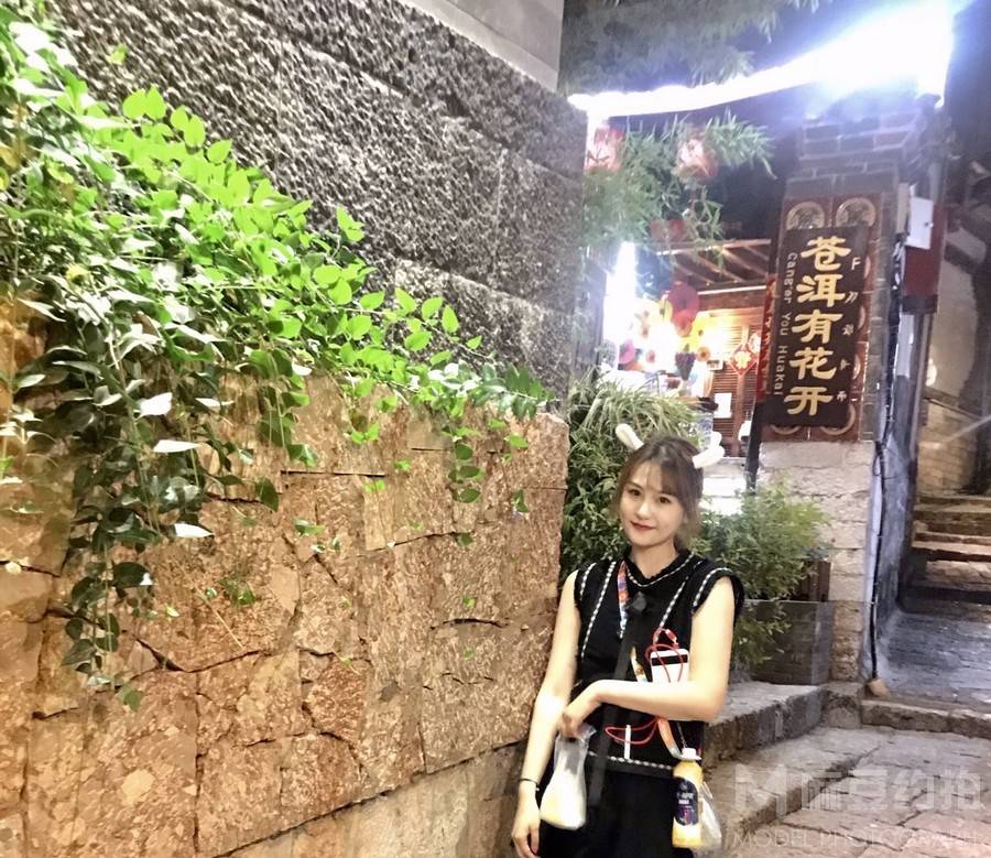 森系模特