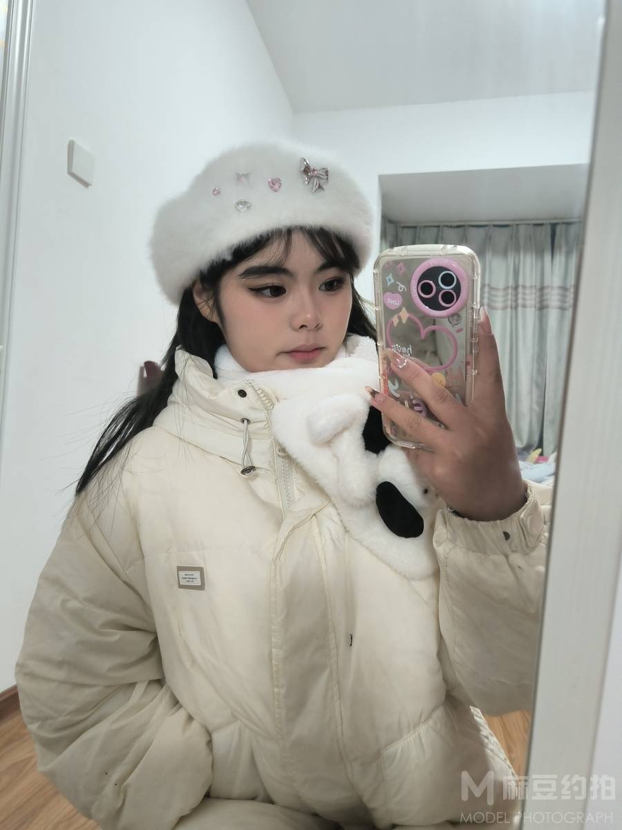 胶片模特