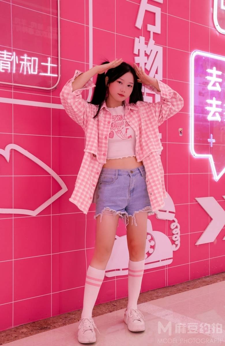 少女模特