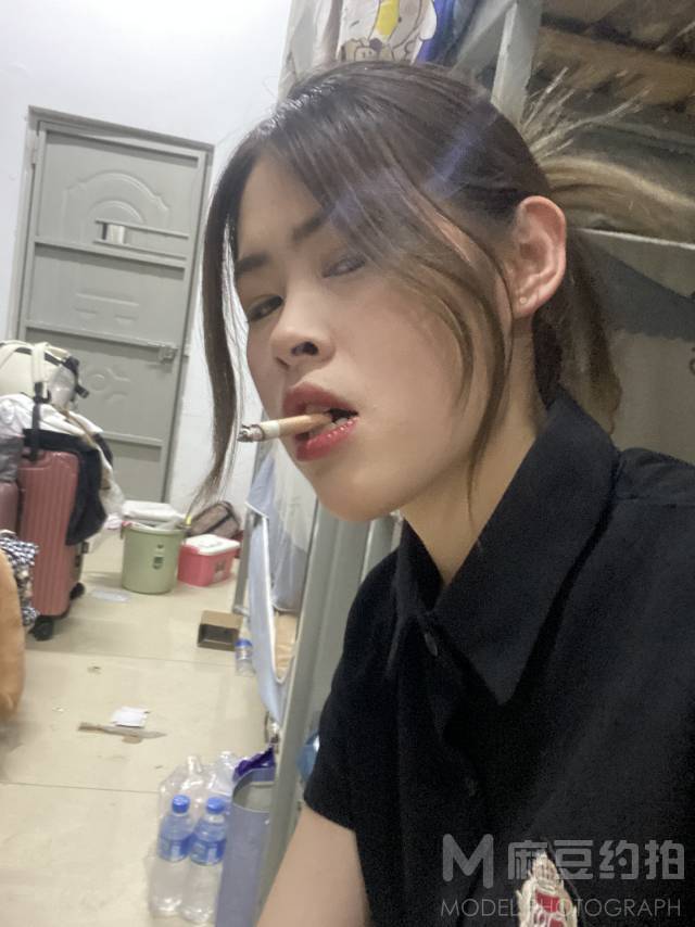 民国模特