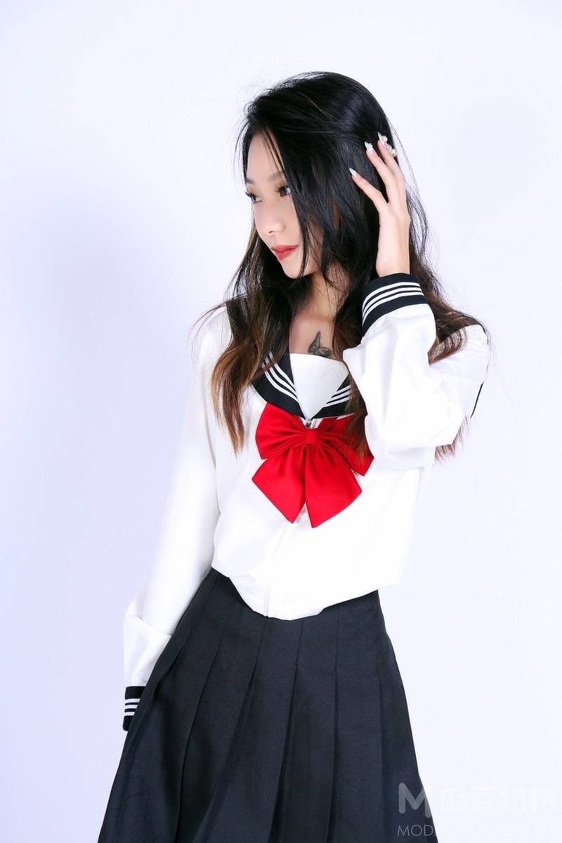 清新模特