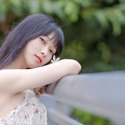 清新模特