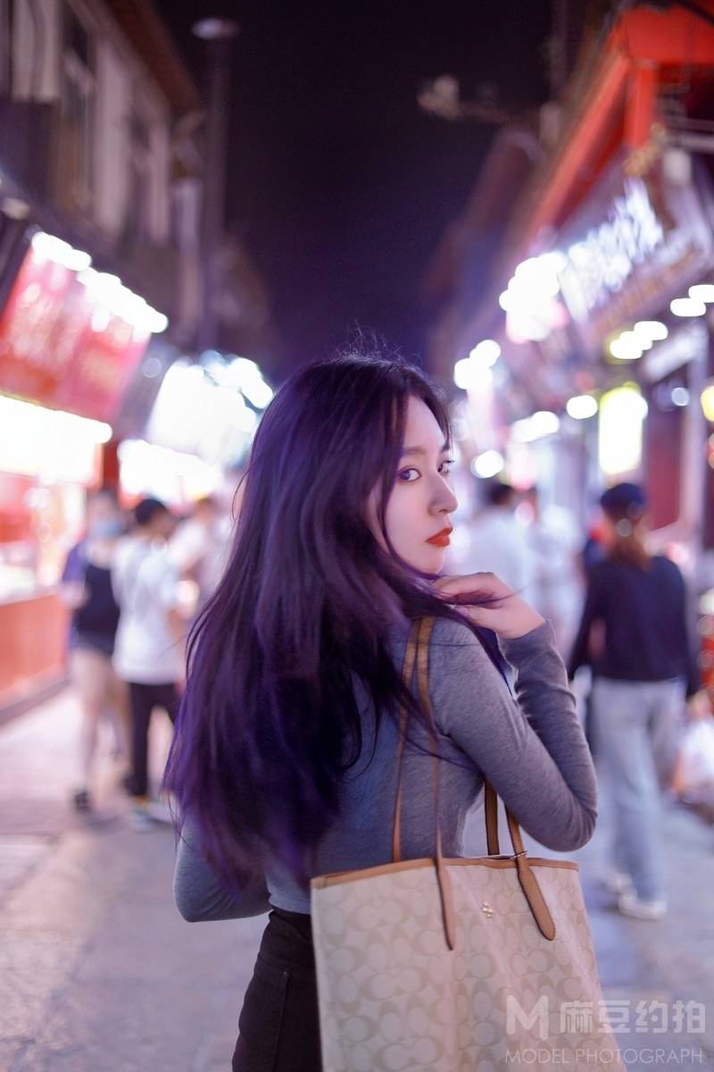 夜景模特